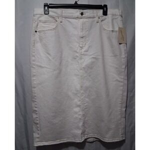 Universal Thread Women's Size 16 White Denim Pencil Skirt Casual Classic